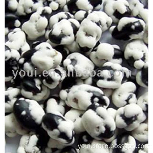 Wasabi flavor Coated black beans